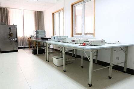 实验室设备